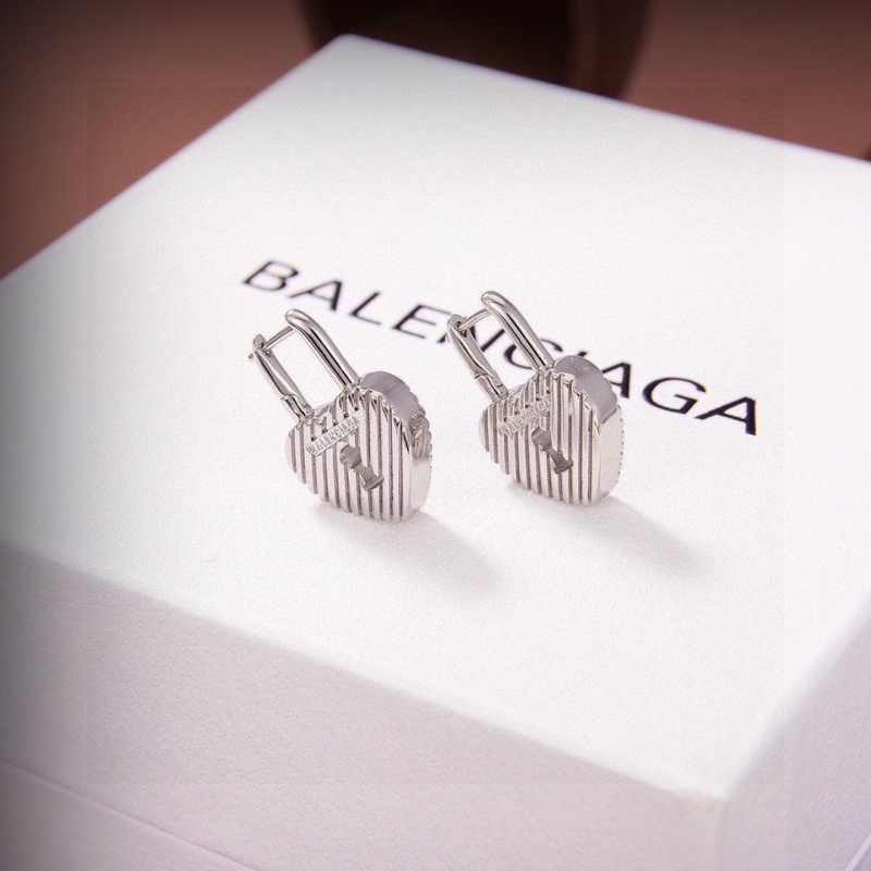 Ba1en*iaga earrings